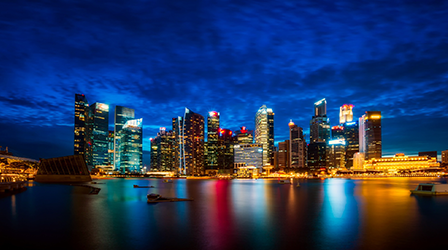 Singapore by night – Minicrociera e cena tipica